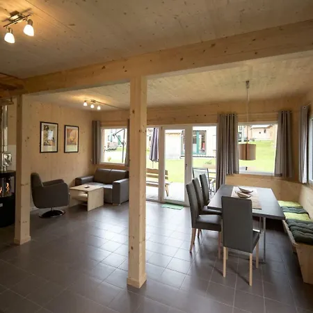 Chalet Kreischberg Chalet 6b I בקתה *